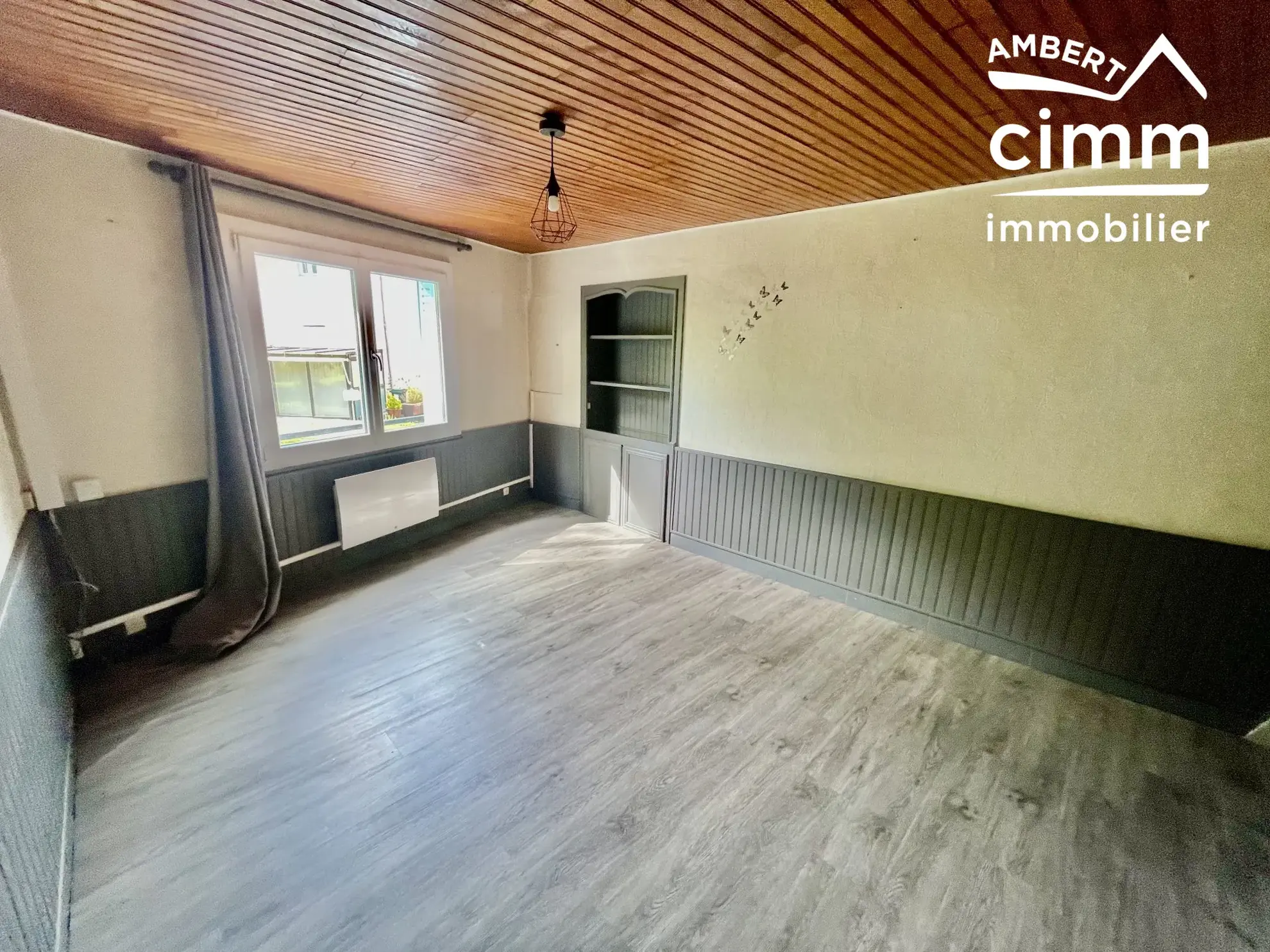 Maison de ville à vendre à Arlanc - 82 m² avec jardin et cave 