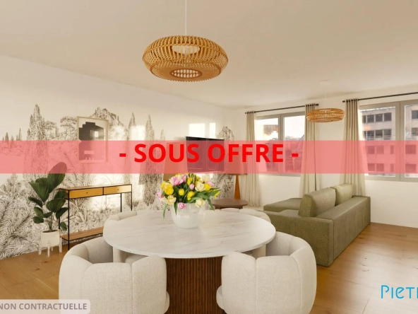 Plateau traversant de 76,7 m² à rénover à Tarare – Dernier étage, exposition EST/OUEST