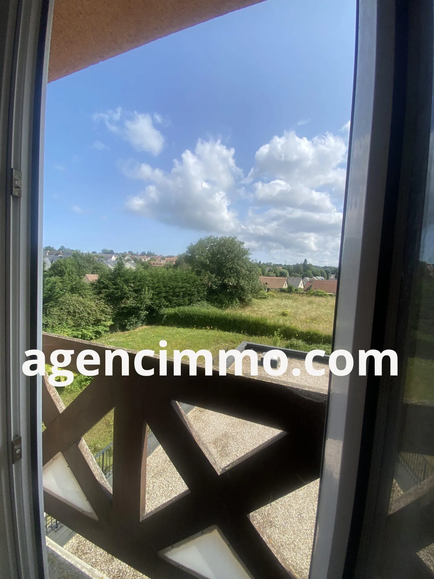 Appartement 2 pièces lumineux à Touques proche Deauville, idéal investissement 