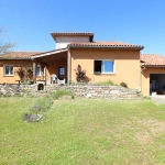 Maison familiale de 142 m² avec terrain à Saint-Victor, 4 chambres