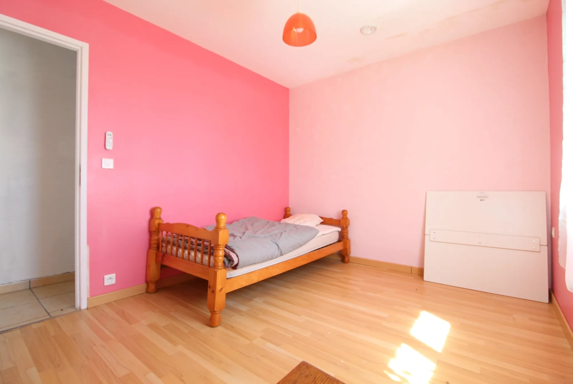 Maison familiale de 142 m² avec terrain à Saint-Victor, 4 chambres 