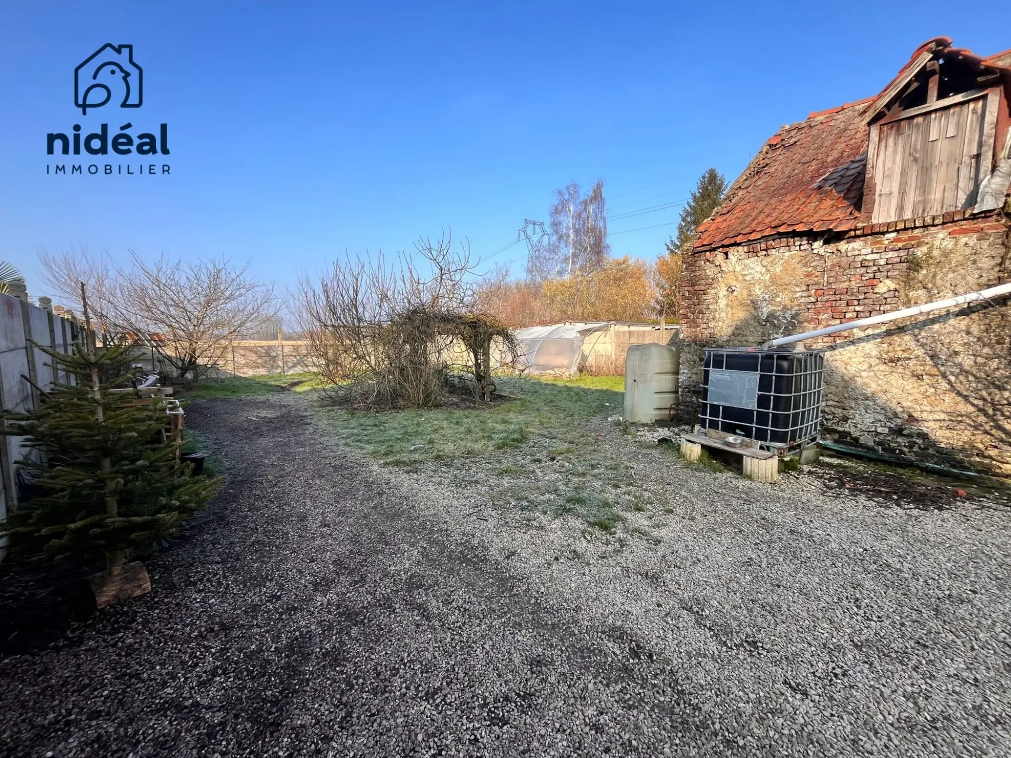 Maison Longère à Raismes avec grand potentiel et combles aménageables en vente 