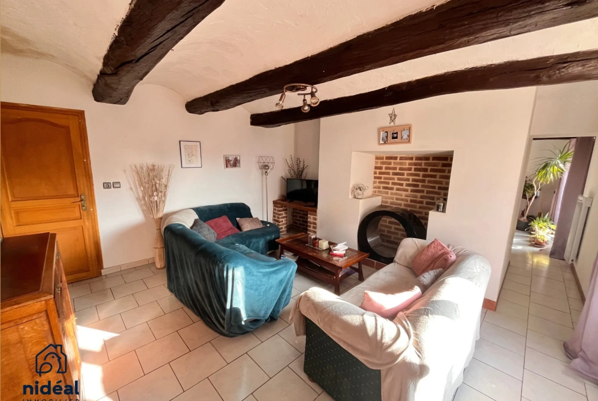Maison Longère à Raismes avec grand potentiel et combles aménageables en vente 