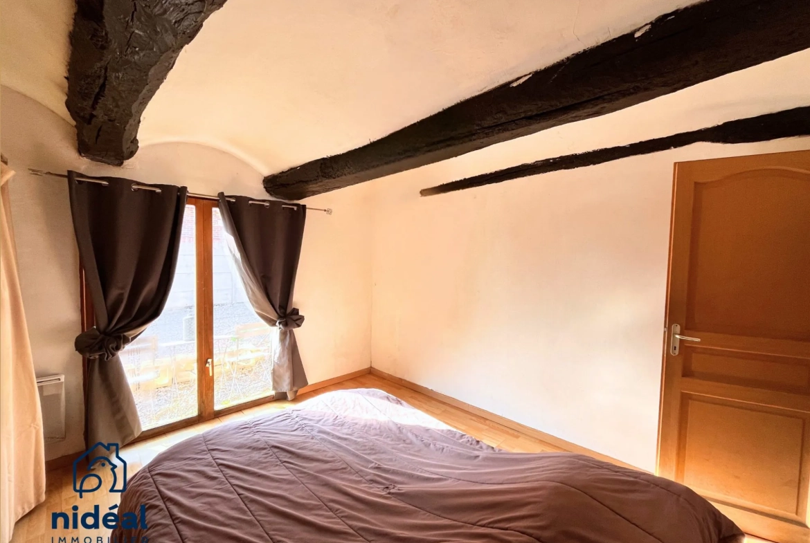 Maison Longère à Raismes avec grand potentiel et combles aménageables en vente 
