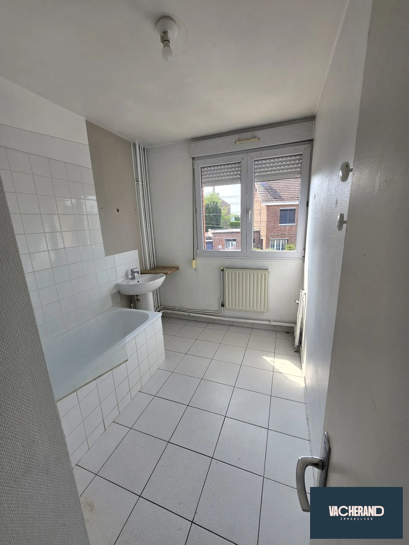 Maison à vendre de 87 m² à Faches-Thumesnil proche commodités 