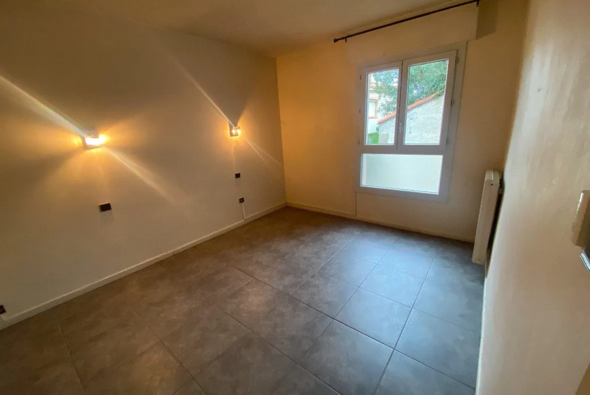 Vente appartement T3 lumineux avec cave et parking sécurisé à Perpignan 