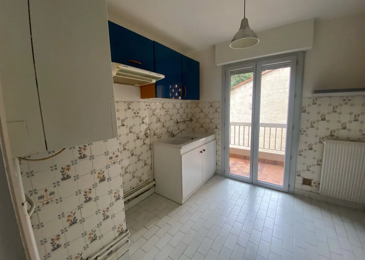 Vente appartement T3 lumineux avec cave et parking sécurisé à Perpignan 