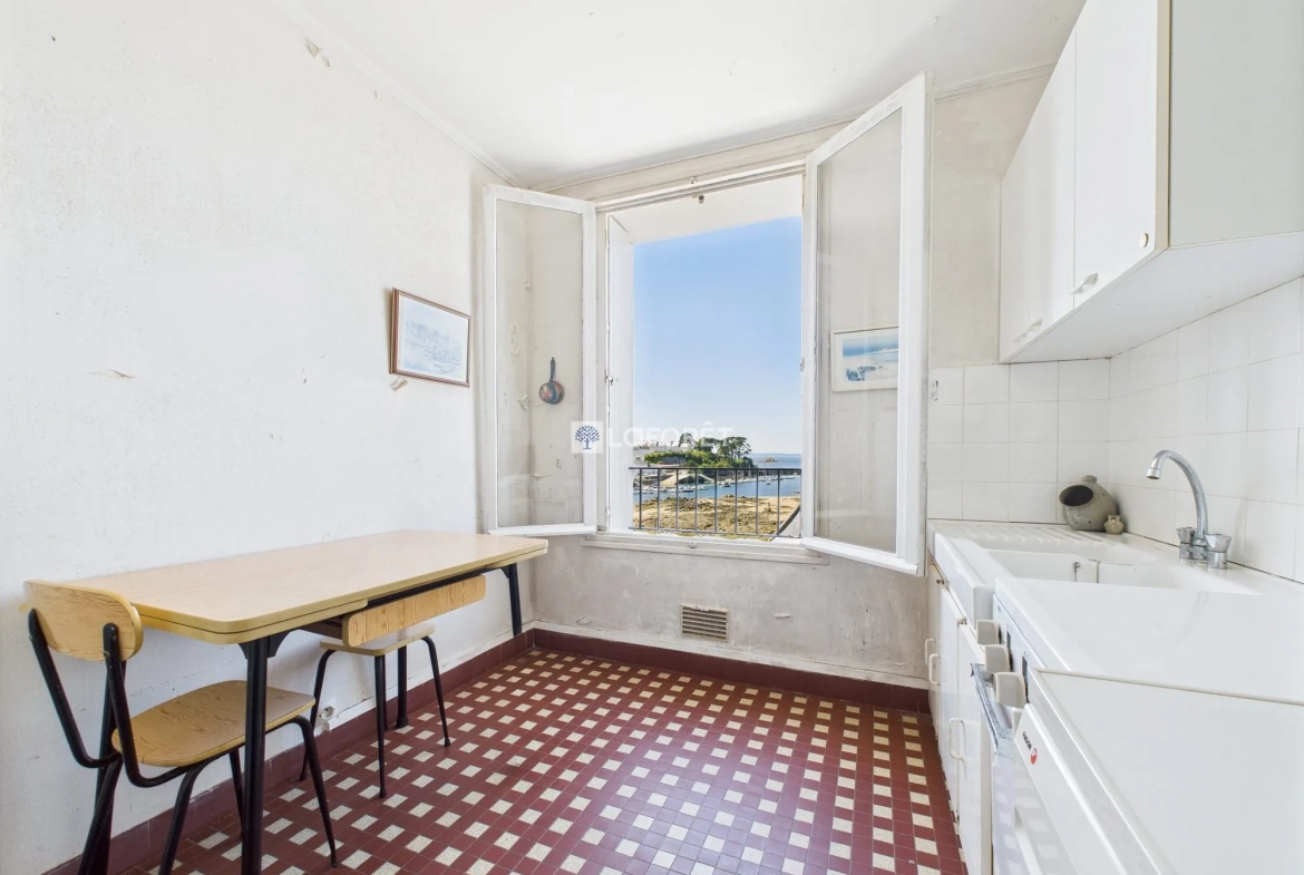 Appartement T3 avec vue mer à Douarnenez, 58 m², proche plage 