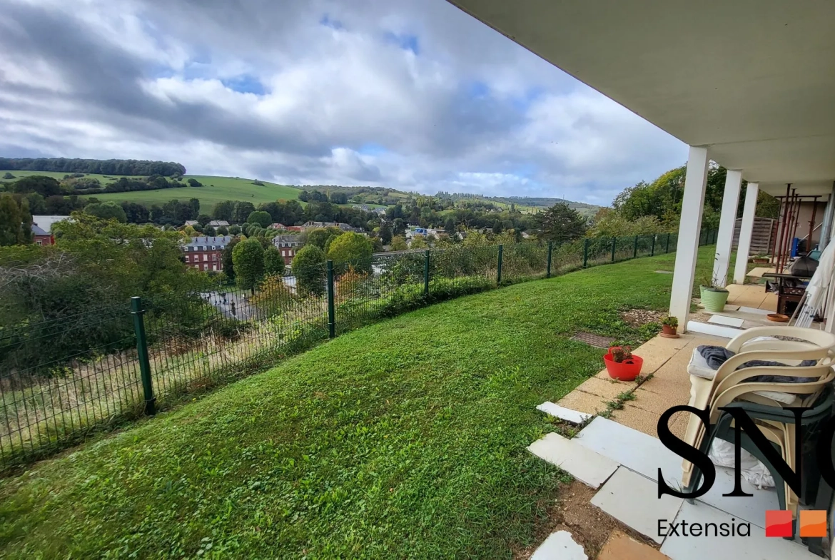 Appartement 2 pièces en rez-de-jardin à Les Andelys avec terrasse et locataire en place 