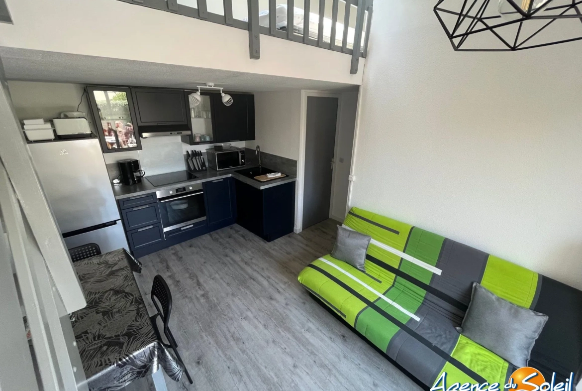 Appartement T2 avec grande terrasse et mezzanine au Barcarès 