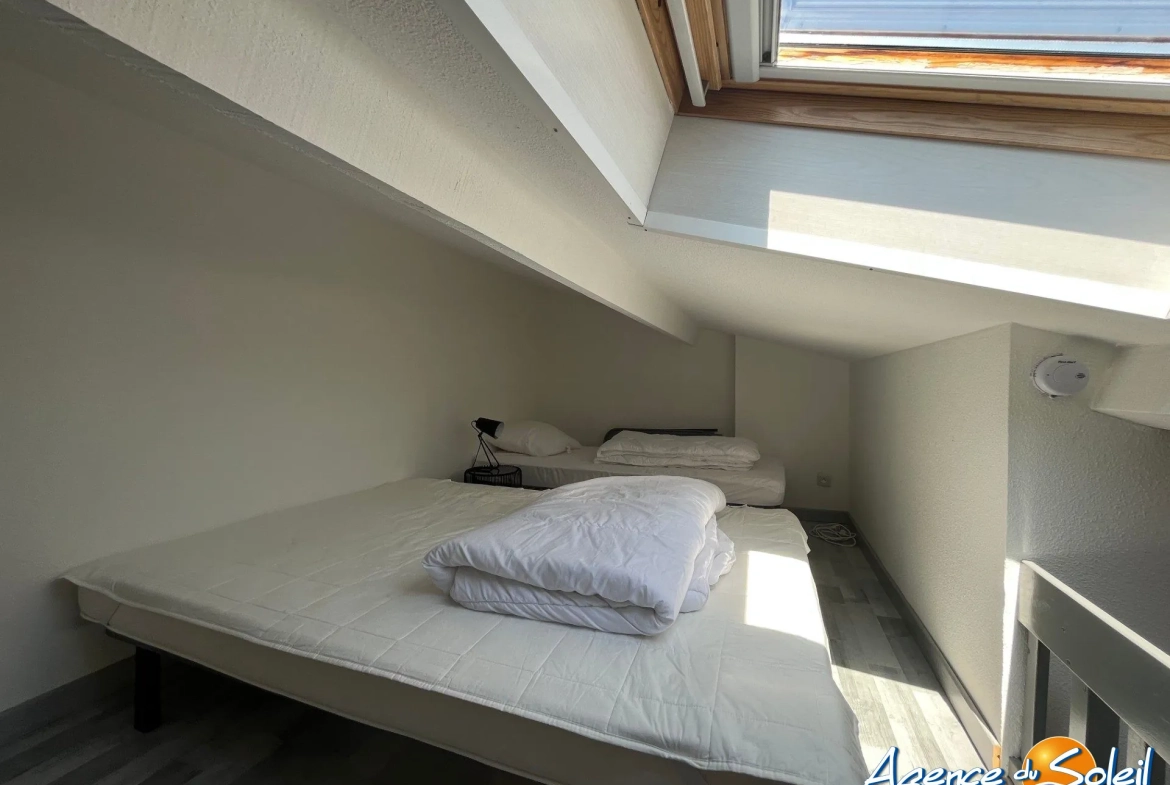 Appartement T2 avec grande terrasse et mezzanine au Barcarès 