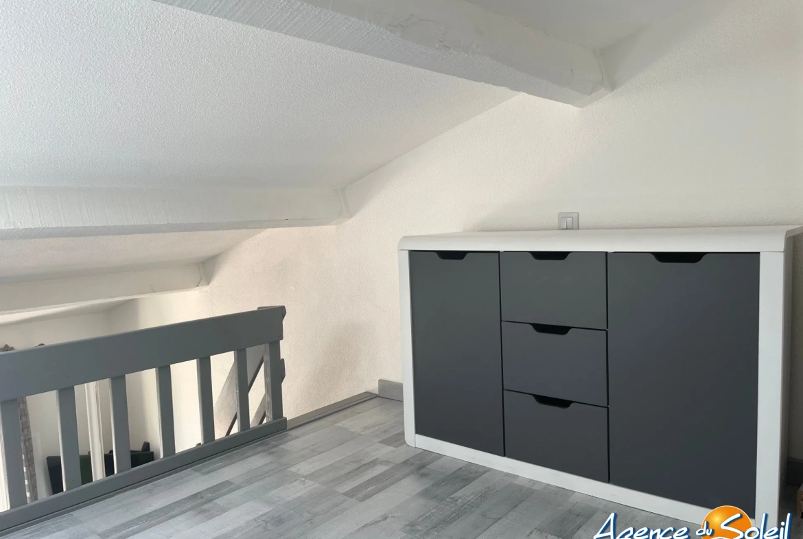 Appartement T2 avec grande terrasse et mezzanine au Barcarès 