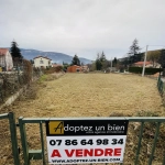 Terrain constructible à Vernet-les-Bains avec vue sur le Canigou et accès aux commodités