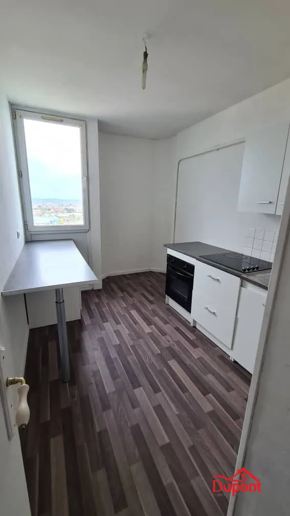Lot de 4 appartements à Sin le Noble – Investissement sécurisé et immediate 