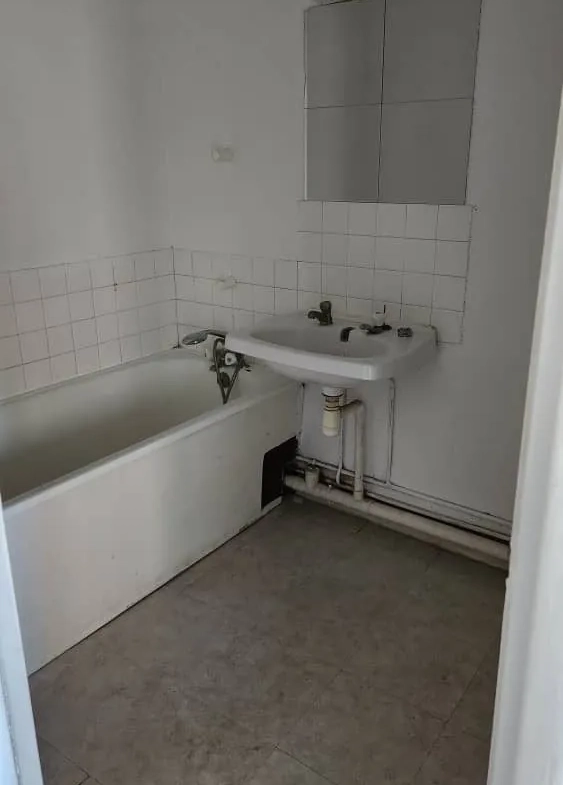 Lot de 4 appartements à Sin le Noble – Investissement sécurisé et immediate 
