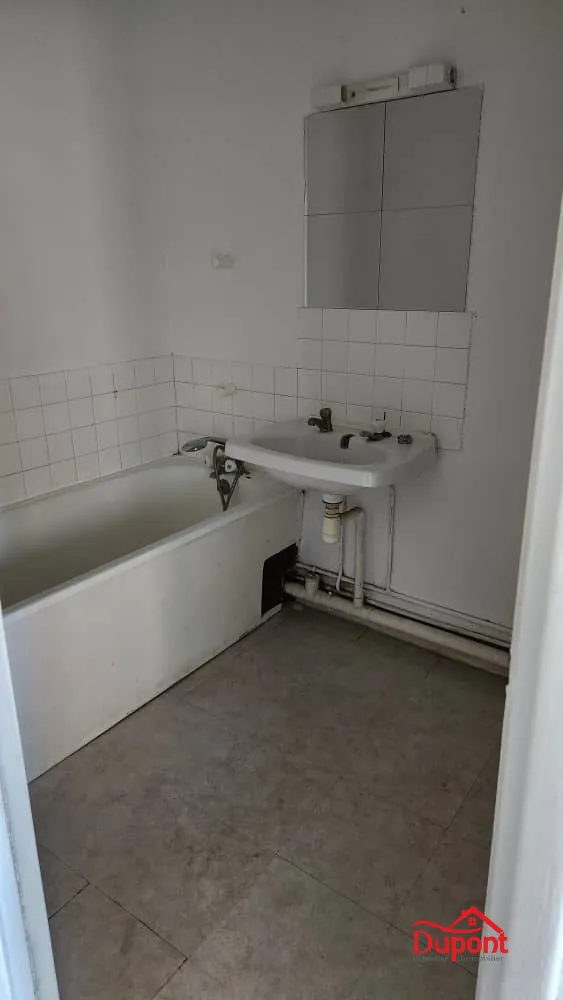 Lot de 4 appartements à Sin le Noble – Investissement sécurisé et immediate 