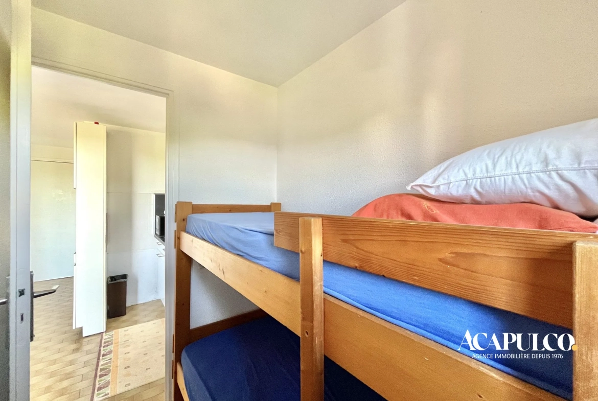 Studio cabine proche plage avec loggia et parking à Agde 