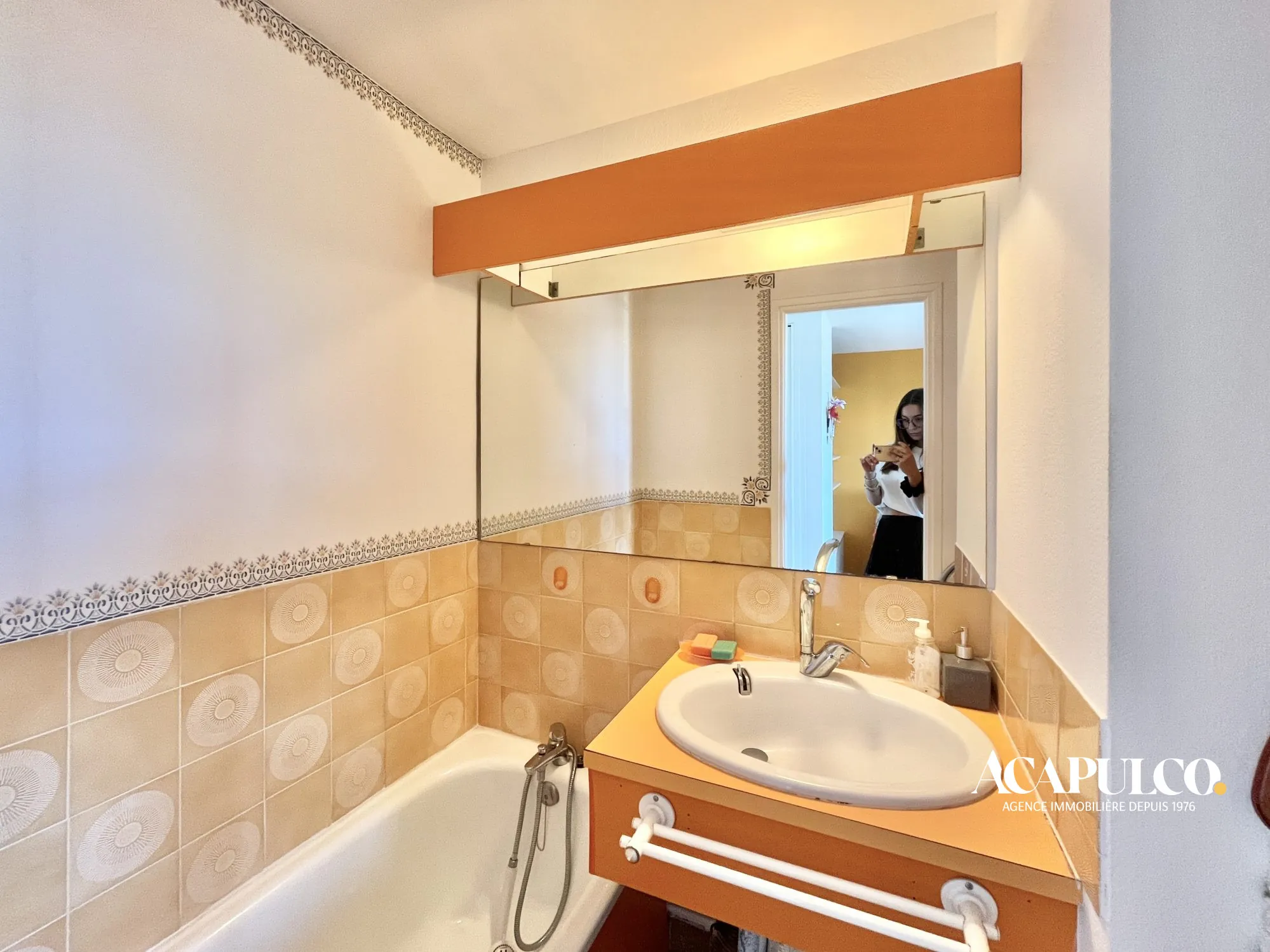 Studio cabine proche plage avec loggia et parking à Agde 