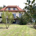 Villa lumineuse 106 m² avec terrain clos à La Monnerie-le-Montel, secteur calme