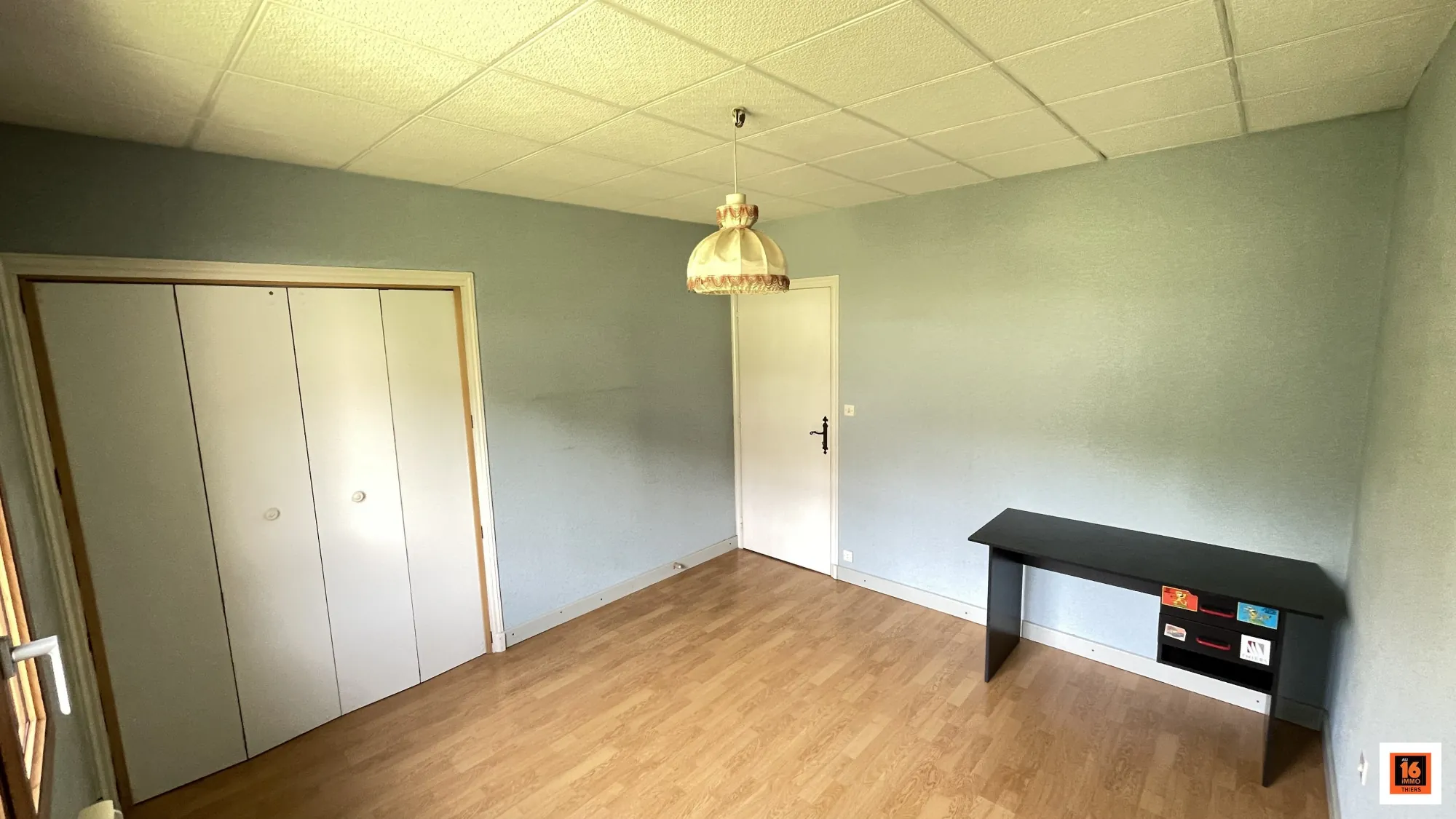 Villa lumineuse 106 m² avec terrain clos à La Monnerie-le-Montel, secteur calme 