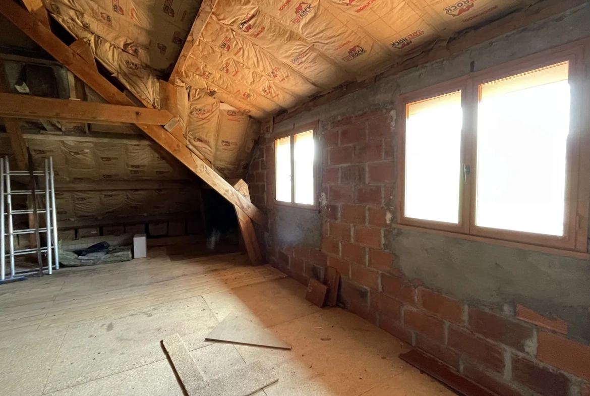 Villa lumineuse 106 m² avec terrain clos à La Monnerie-le-Montel, secteur calme 