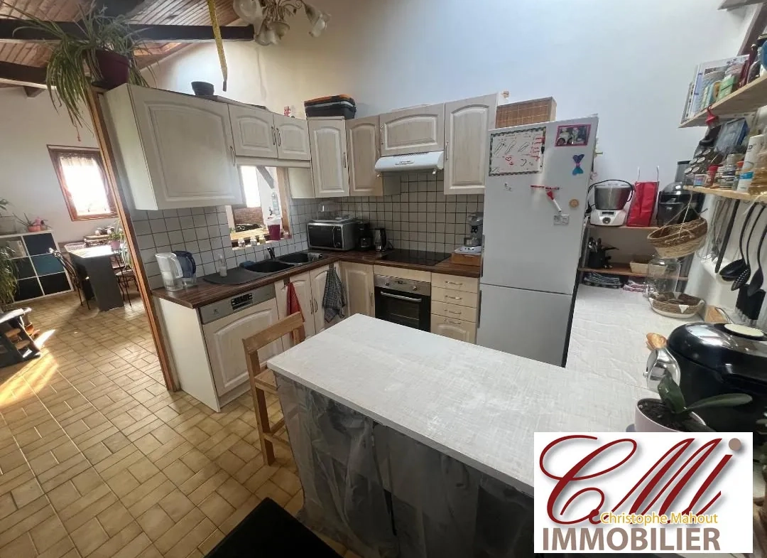 Immeuble avec jardin à vendre à Vitry-le-François – Opportunité d'investissement locatif 