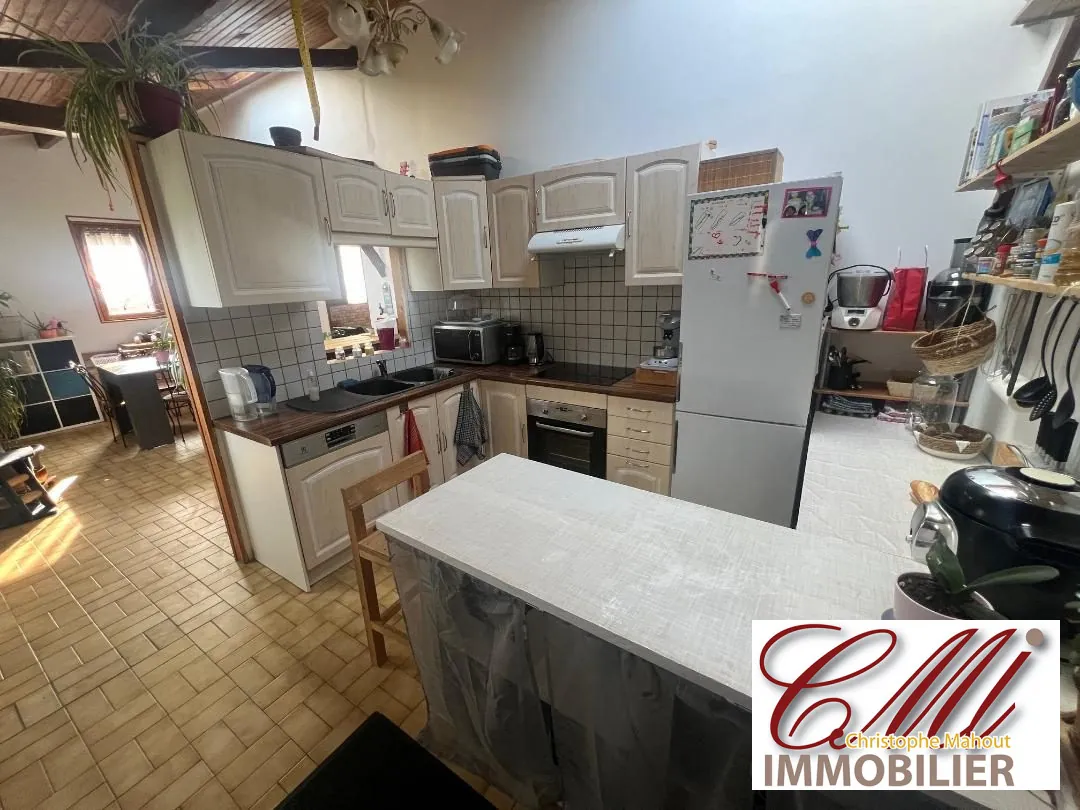 Immeuble avec jardin à vendre à Vitry-le-François – Opportunité d'investissement locatif 