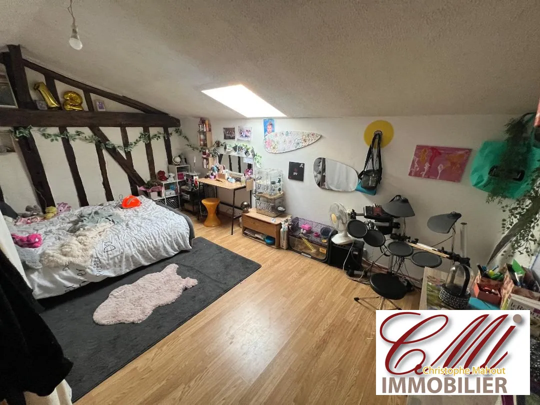 Immeuble avec jardin à vendre à Vitry-le-François – Opportunité d'investissement locatif 