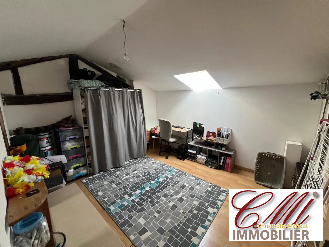Immeuble avec jardin à vendre à Vitry-le-François – Opportunité d'investissement locatif 