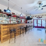Fonds de commerce bar/restauration avec terrasse et logement à Beaucaire