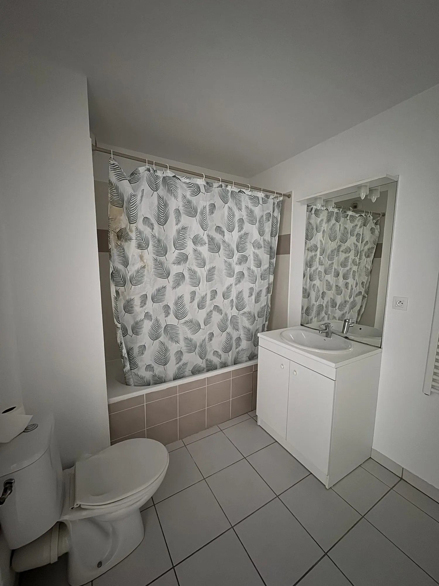 Appartement T2 lumineux avec balcon et garage à Blagnac dans le quartier Andromède 