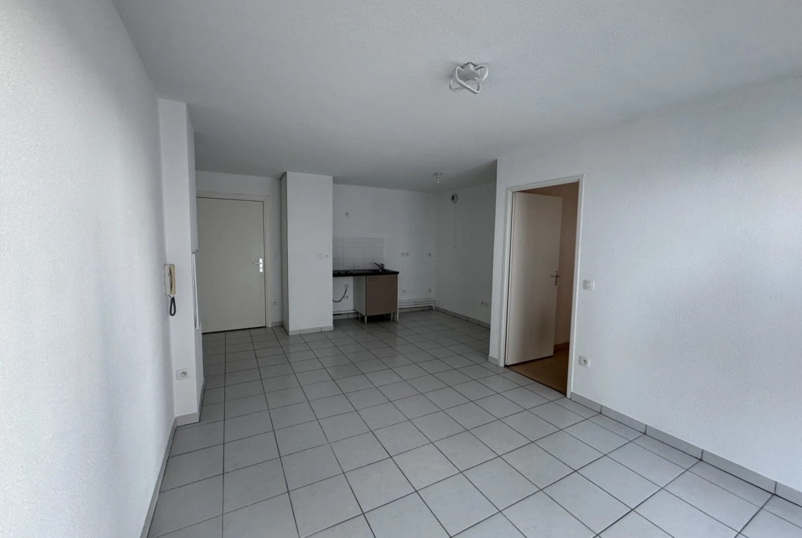 Appartement T2 lumineux avec balcon et garage à Blagnac dans le quartier Andromède 