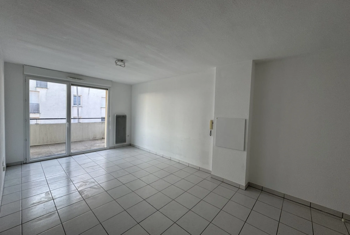 Appartement T2 lumineux avec balcon et garage à Blagnac dans le quartier Andromède 