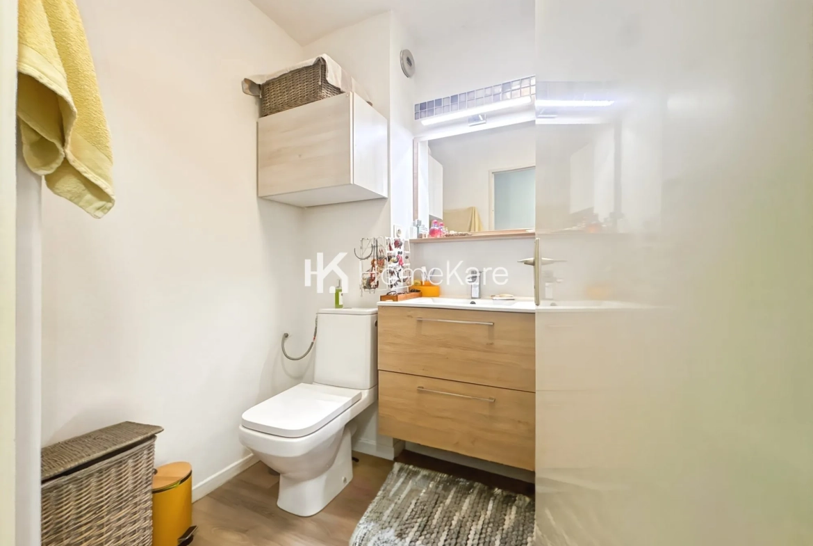 Bel appartement T1 bis lumineux avec parking à Toulouse La Cépière 