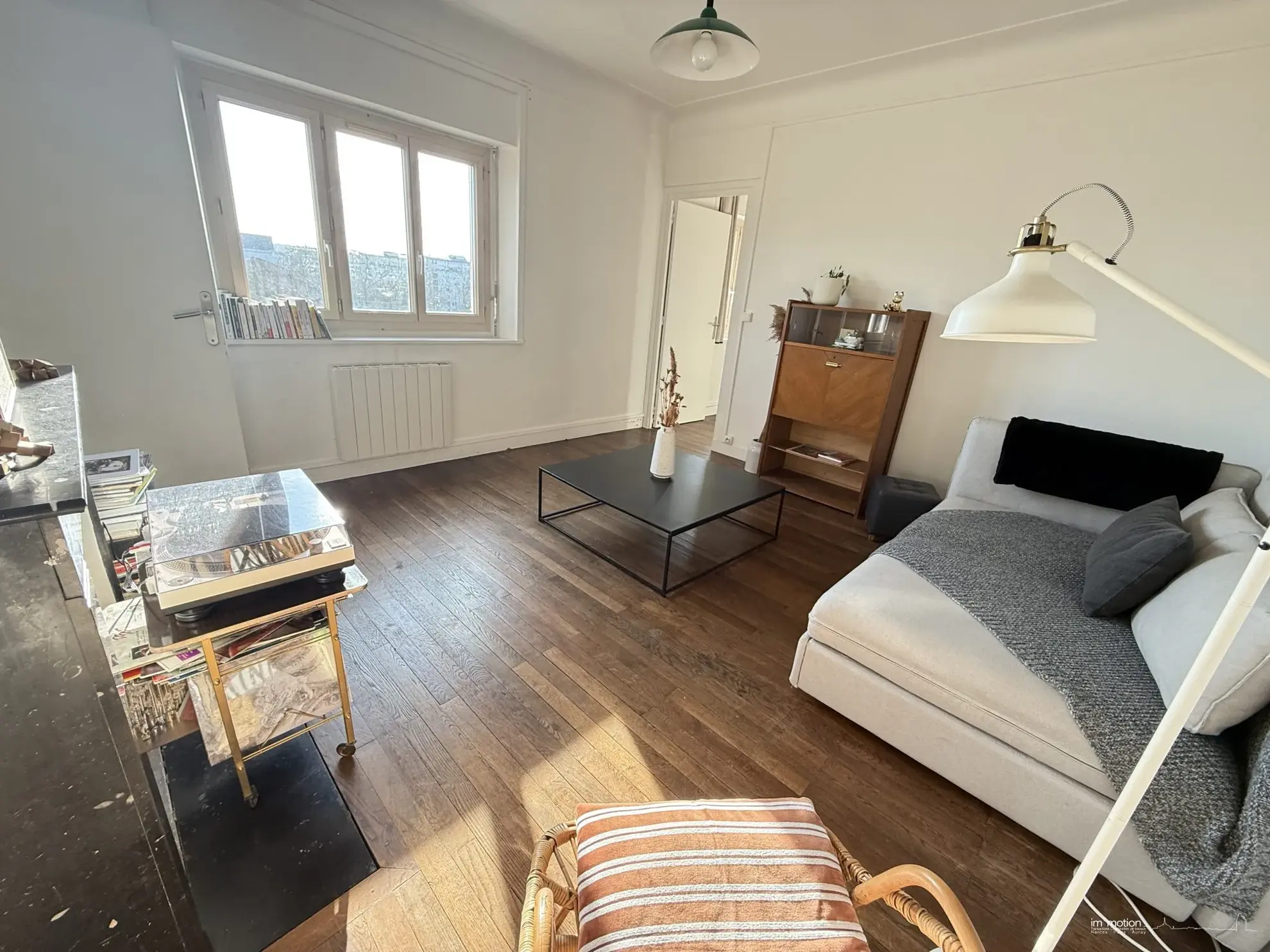 Appartement T2 avec Vue Dégagée au Dernier Étage à Nantes 