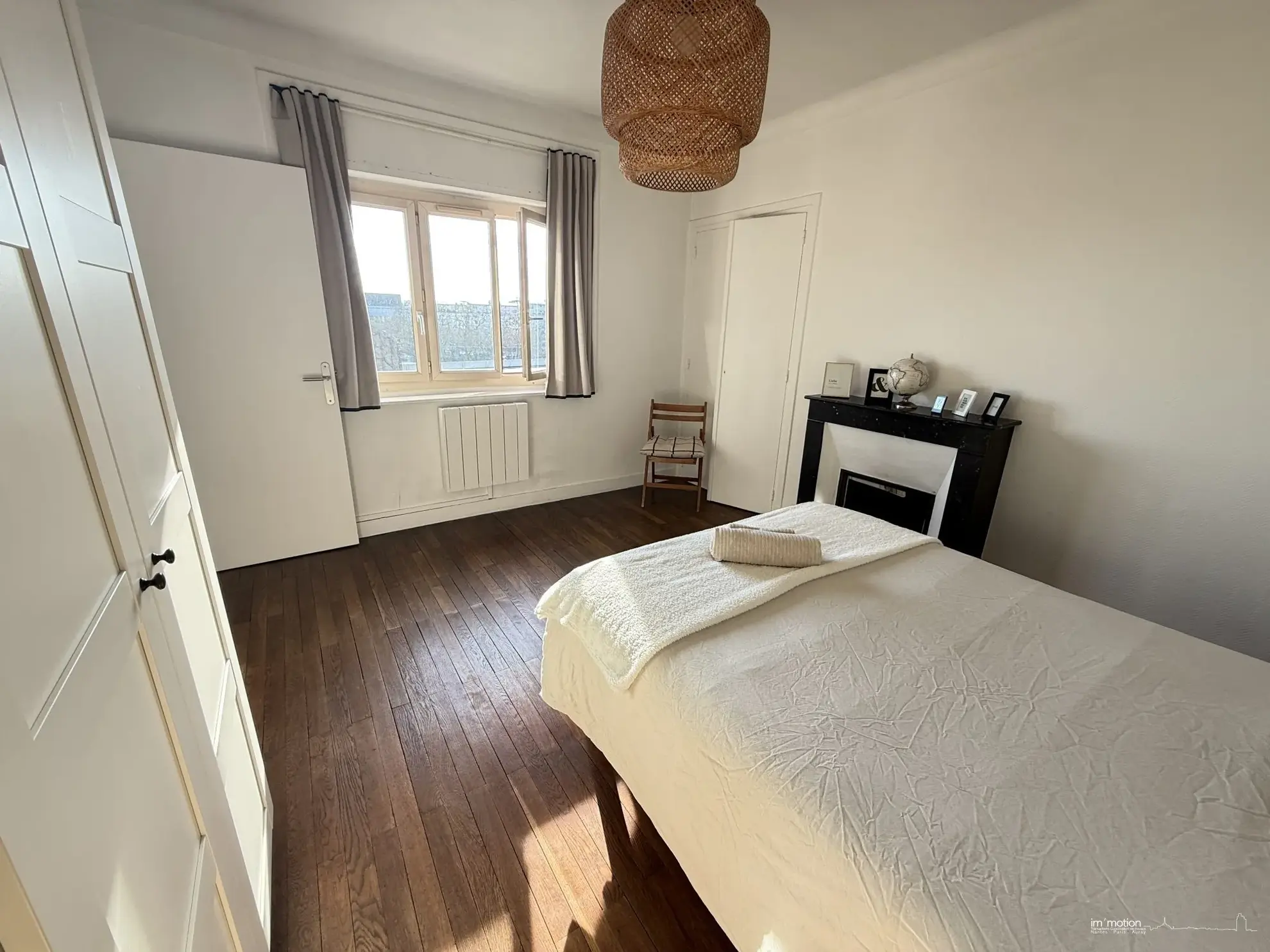 Appartement T2 avec Vue Dégagée au Dernier Étage à Nantes 