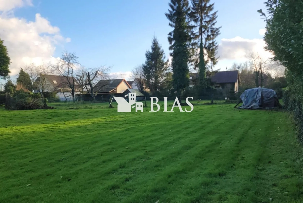 Terrain constructible à vendre près de Duclair - 1200 m² à Saint-Paër 