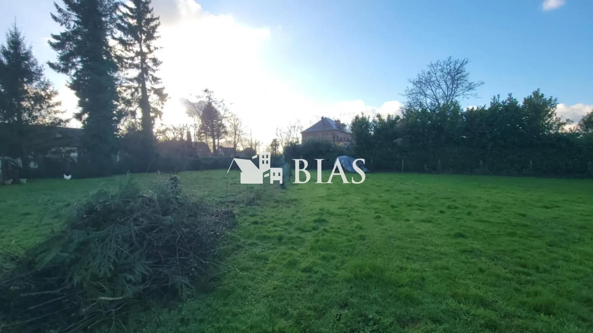 Terrain constructible à vendre près de Duclair - 1200 m² à Saint-Paër 