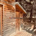 Charmant chalet de 80 m² en pleine nature avec terrasse et parking à Montferrer
