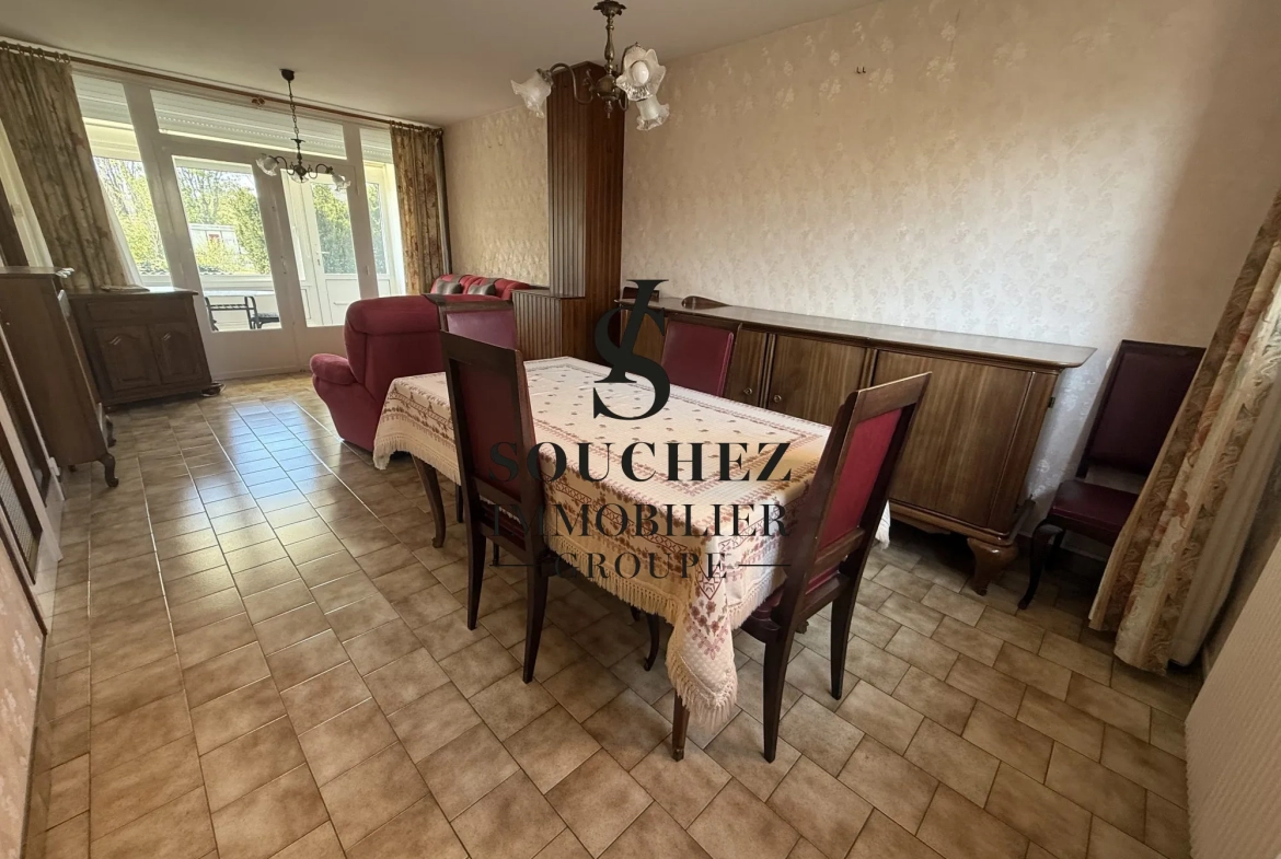 Maison à vendre à Lens avec jardin et garage - 97 m² 