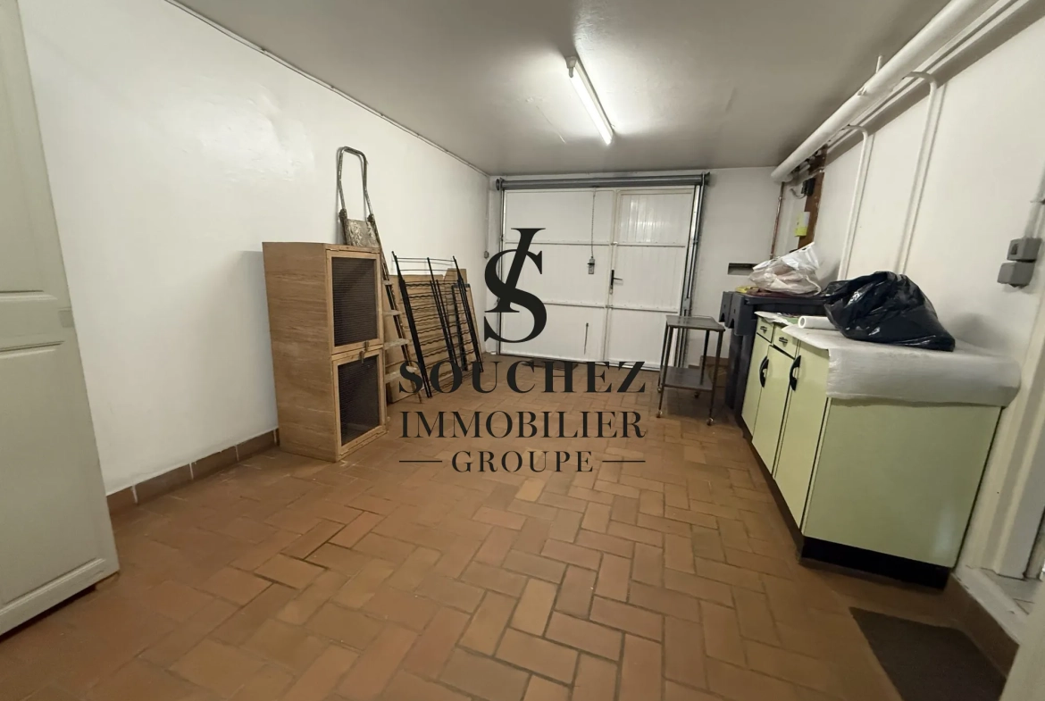 Maison à vendre à Lens avec jardin et garage - 97 m² 