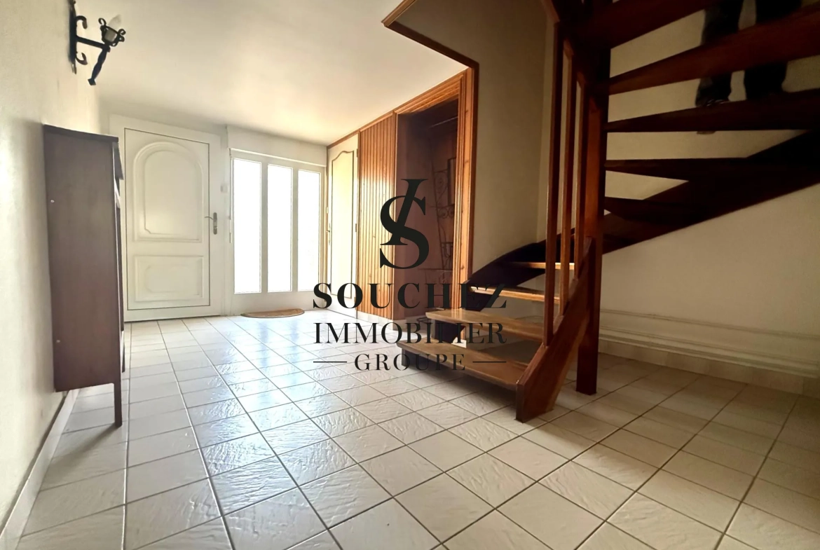 Maison à vendre à Lens avec jardin et garage - 97 m² 