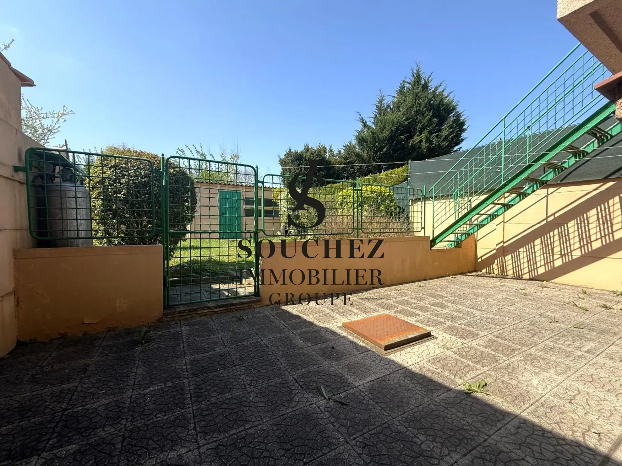 Maison à vendre à Lens avec jardin et garage - 97 m² 