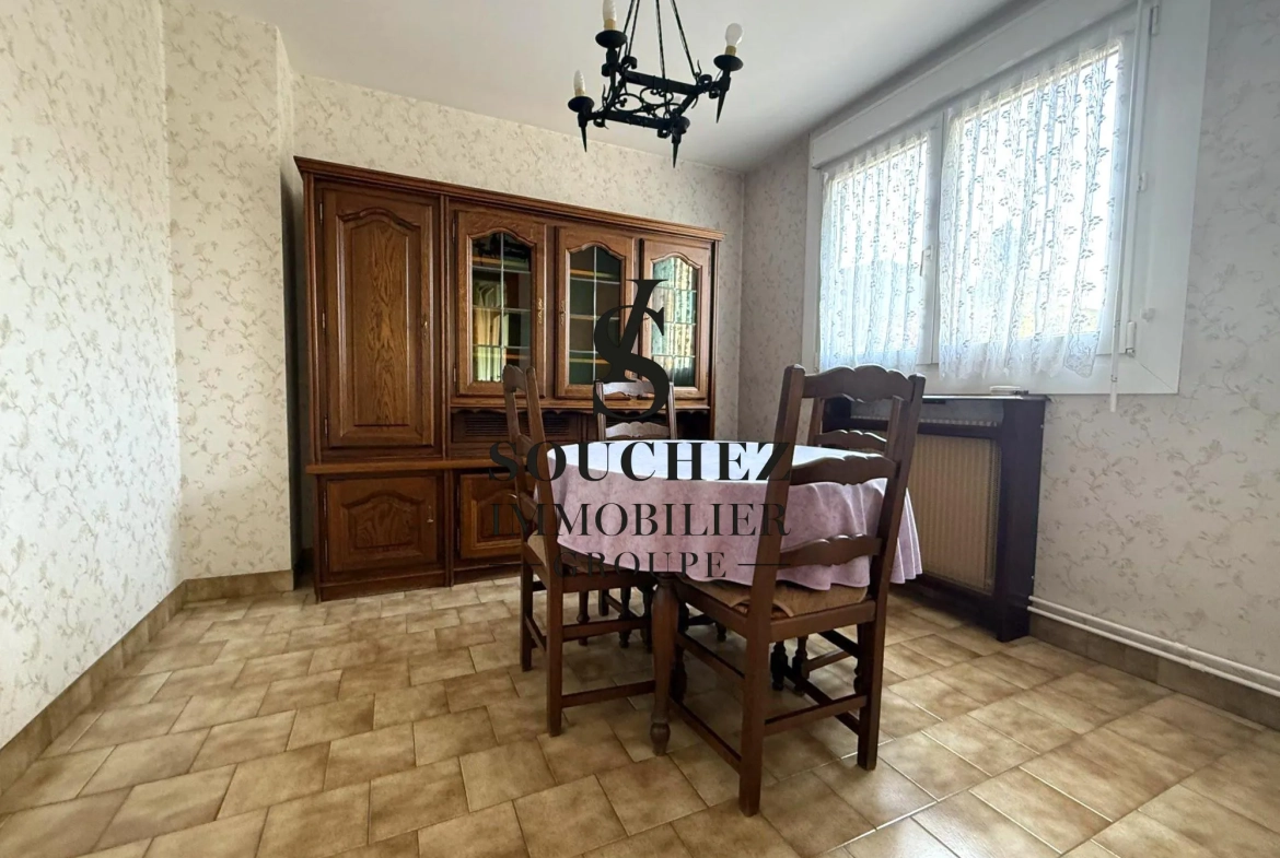 Maison à vendre à Lens avec jardin et garage - 97 m² 