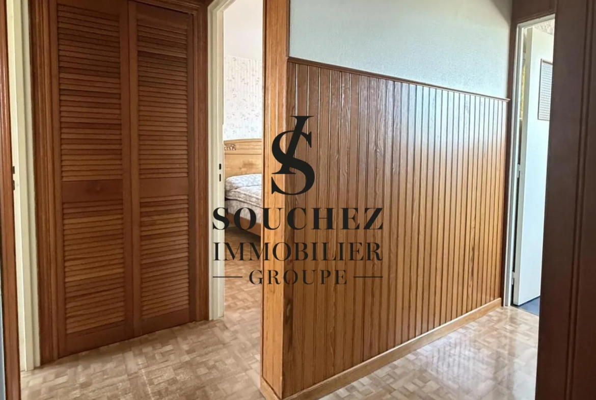 Maison à vendre à Lens avec jardin et garage - 97 m² 
