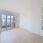 Appartement T2 lumineux à Lorient avec parking et cave, vue imprenable