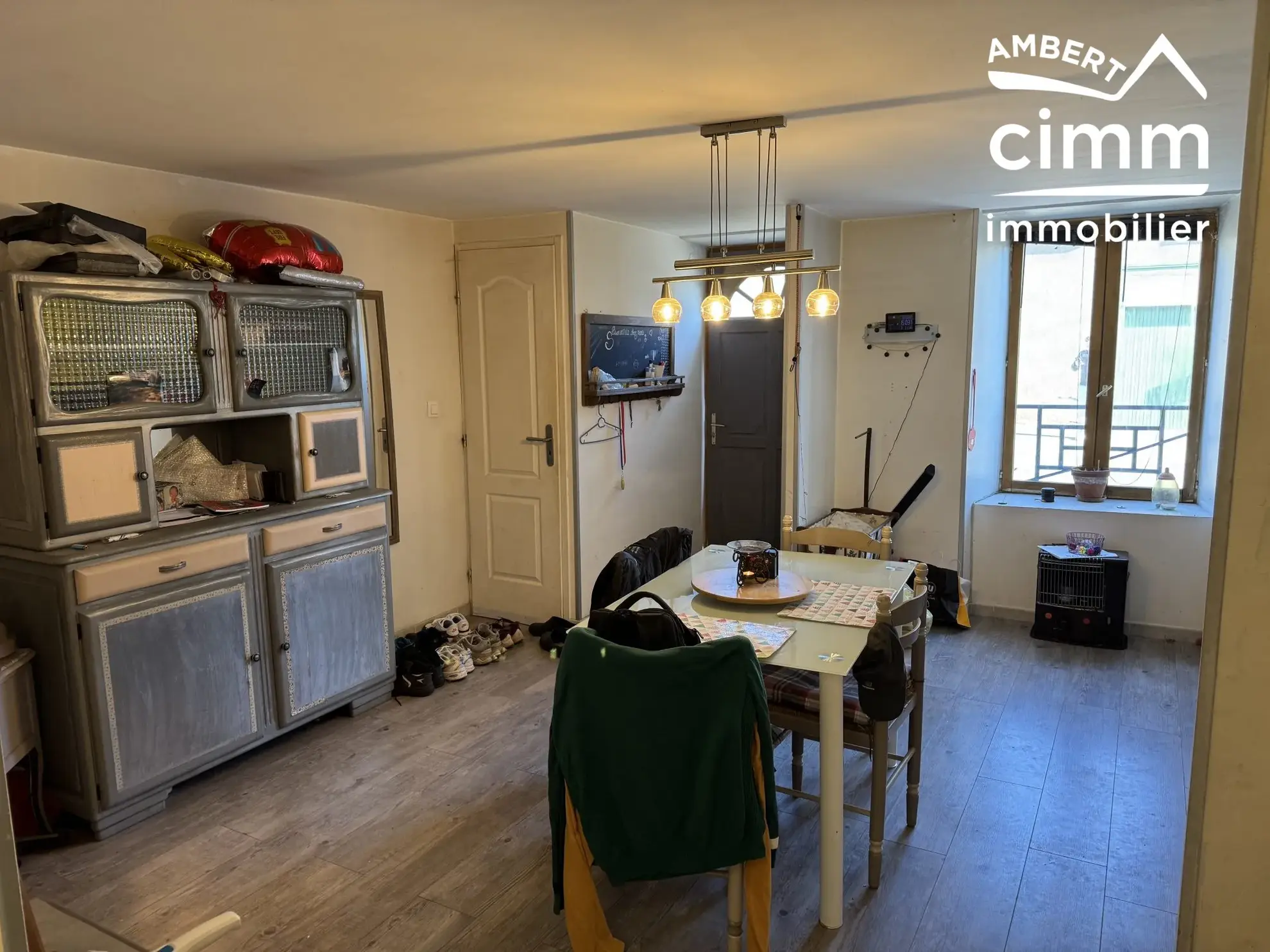 Maison de ville à Ambert de 84 m² avec terrasse proche commodités 