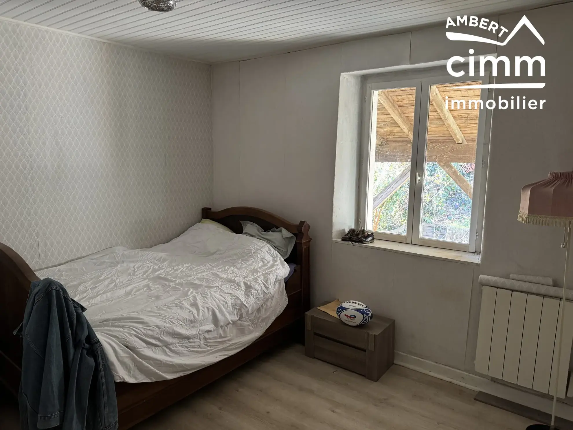 Maison de ville à Ambert de 84 m² avec terrasse proche commodités 