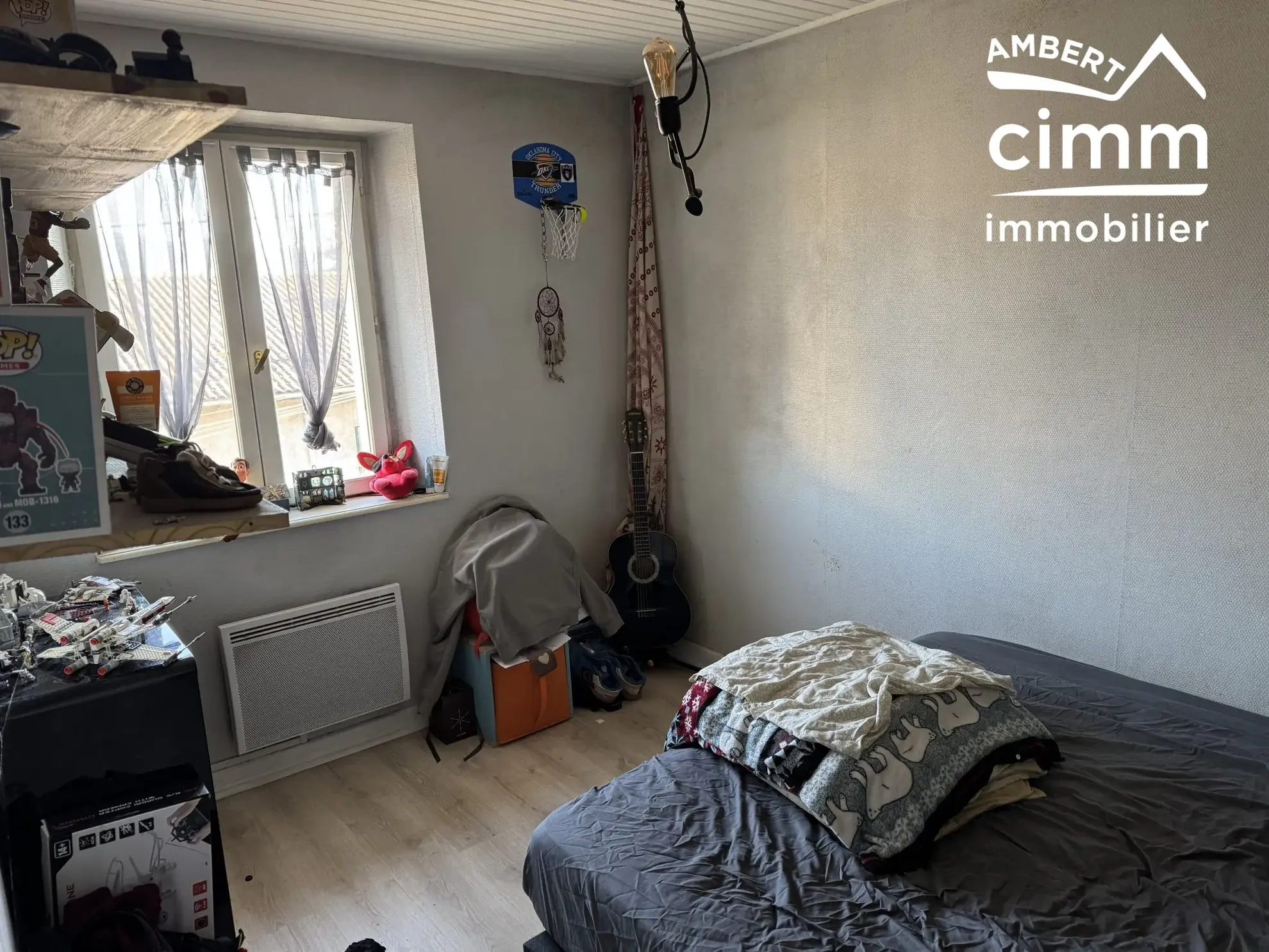 Maison de ville à Ambert de 84 m² avec terrasse proche commodités 