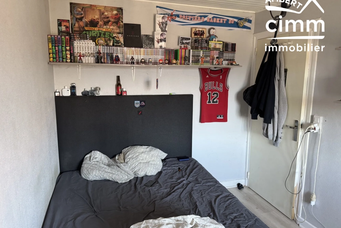 Maison de ville à Ambert de 84 m² avec terrasse proche commodités 